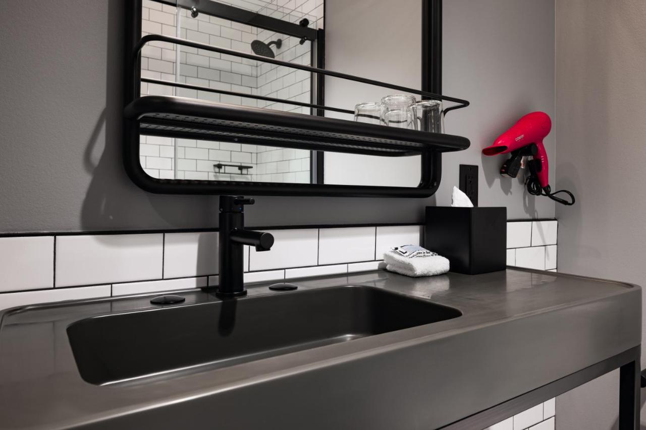 Moxy Omaha Downtown Hotel Ngoại thất bức ảnh